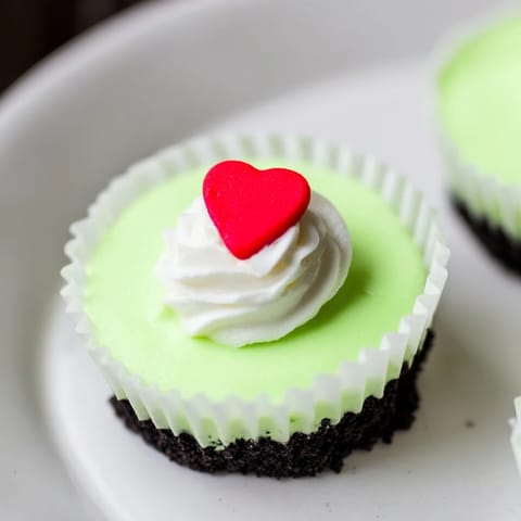 Grinch Mini Cheesecakes