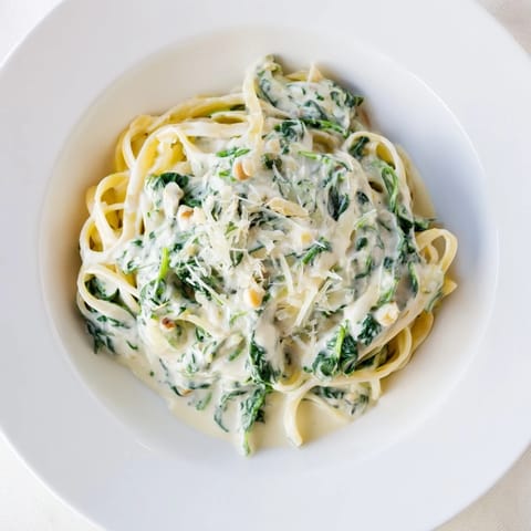 Creamy Greek Yogurt Spinach Pasta